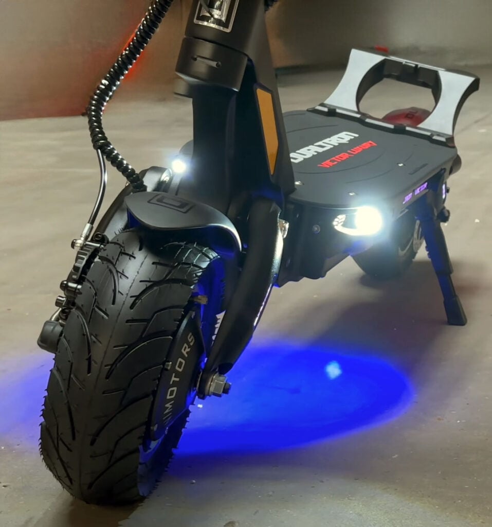 Dualtron-Victor-Luxury-EY4-Front