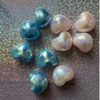 奶油uv炫彩小爱心串珠