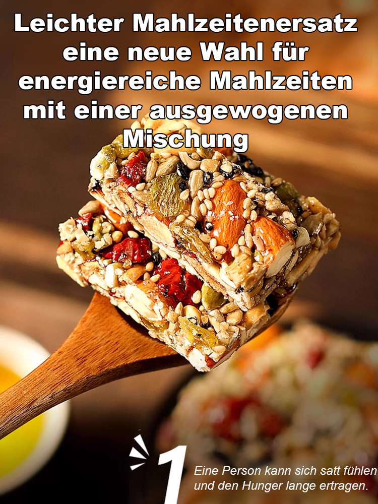 Handgemachter gesteppter Kuchen mit gemischten Nüssen und acht Schätzen. Die meisten Benutzer berichteten, dass er den Blutzucker und den Blutdruck senkt
