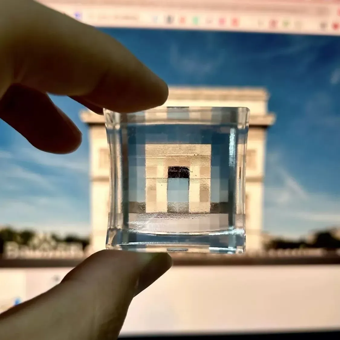 🎁TikTok Last Day Sale - 70% OFF⭐Crystal Pixel Filter Stone Keychain: 