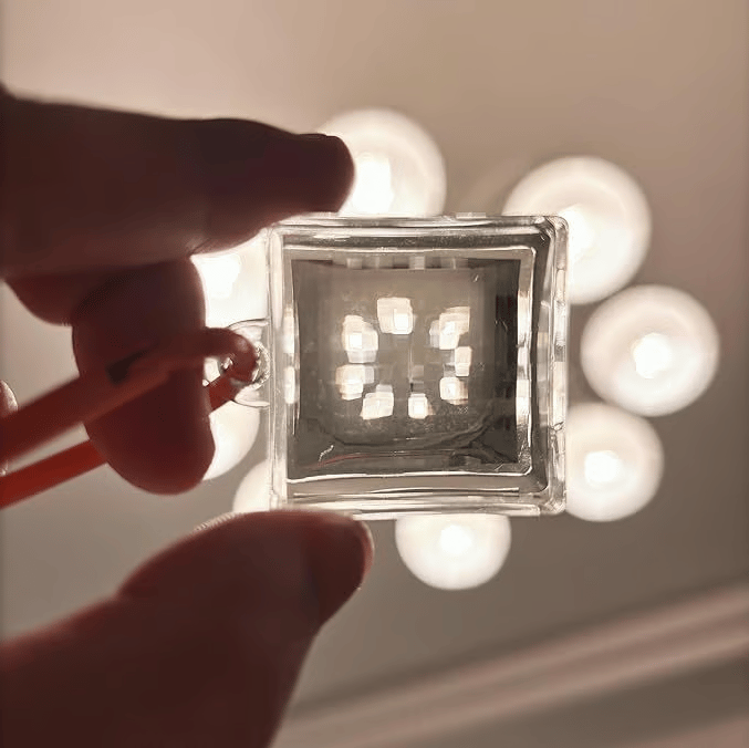 🎁TikTok Last Day Sale - 70% OFF⭐Crystal Pixel Filter Stone Keychain: A Pocket - sized Photo Enhancer🌈