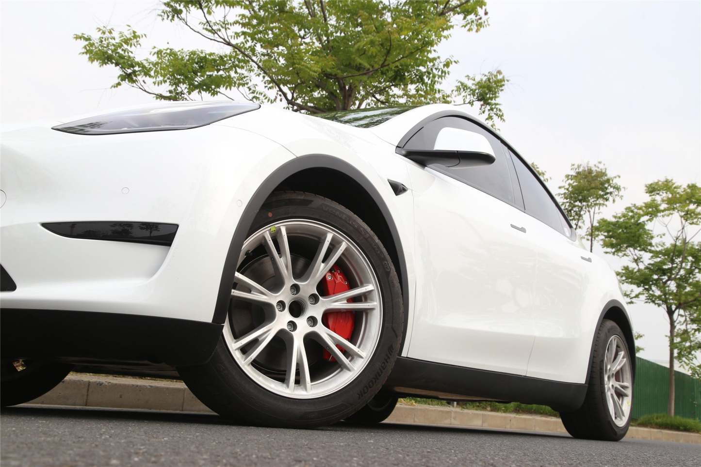 19" /20" Wheel Brake Caliper Cover For Tesla Model Y 2020-2024 - Tesery Official Store