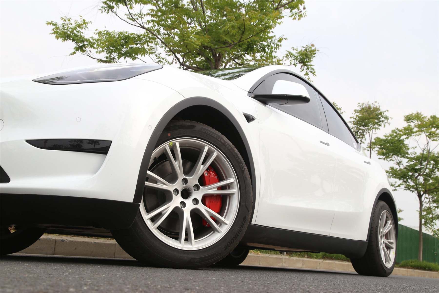 19" /20" Wheel Brake Caliper Cover For Tesla Model Y 2020-2024 - Tesery Official Store