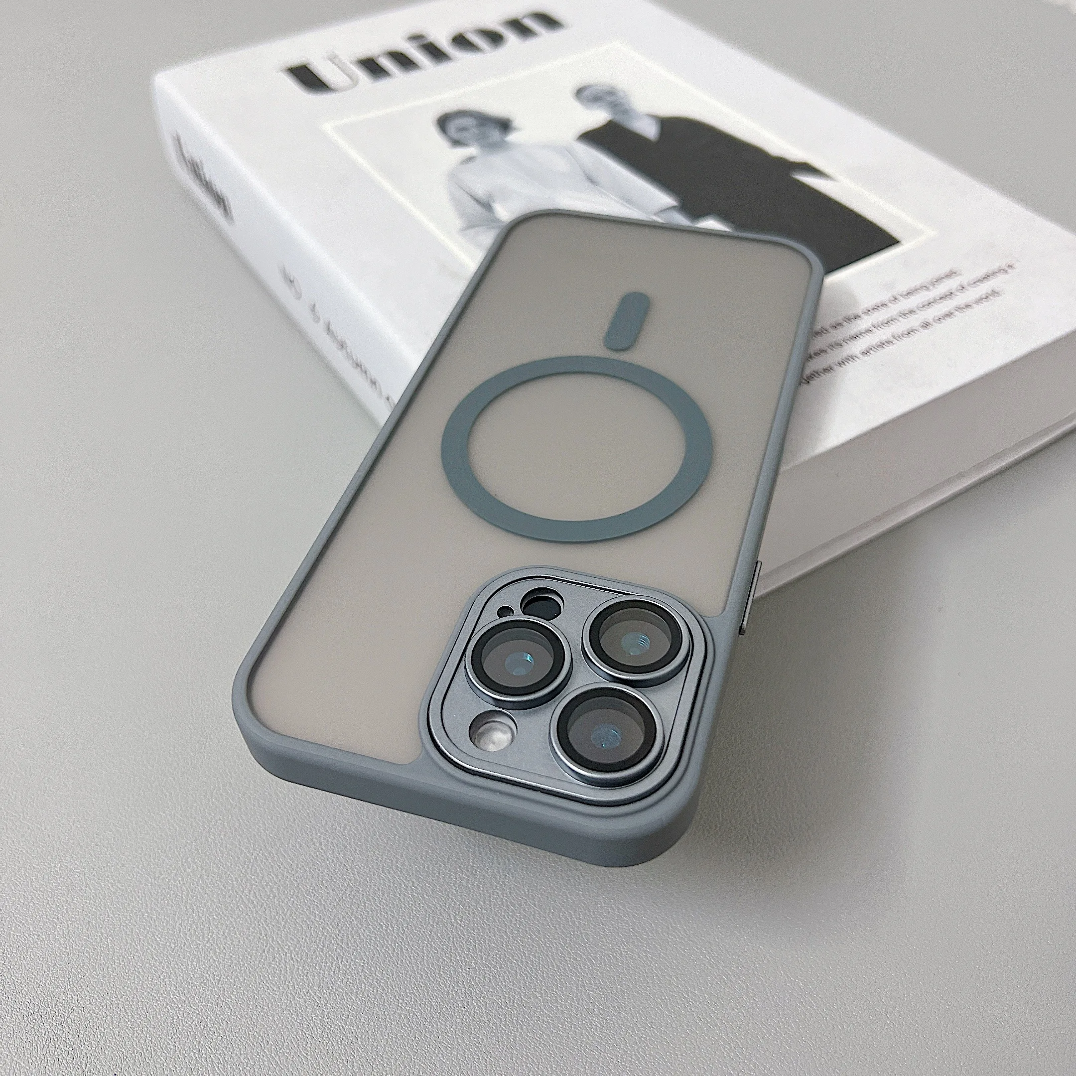 Magnetic Luxury Matte Translucent Armor Shockproof Case For iPhone 16 15 14 13 12 11 Pro Max For Magsafe Wireless Charge Cover