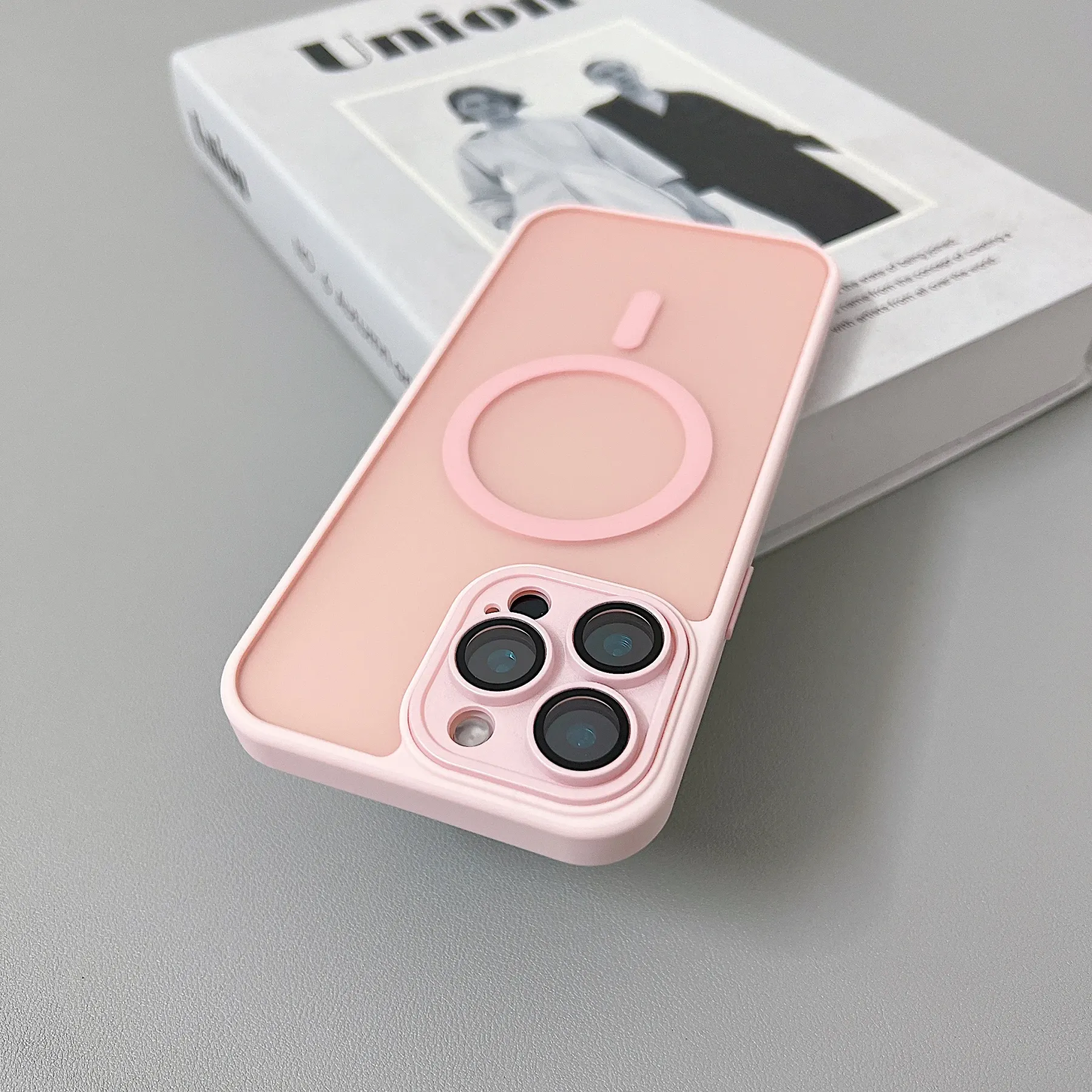 Magnetic Luxury Matte Translucent Armor Shockproof Case For iPhone 16 15 14 13 12 11 Pro Max For Magsafe Wireless Charge Cover