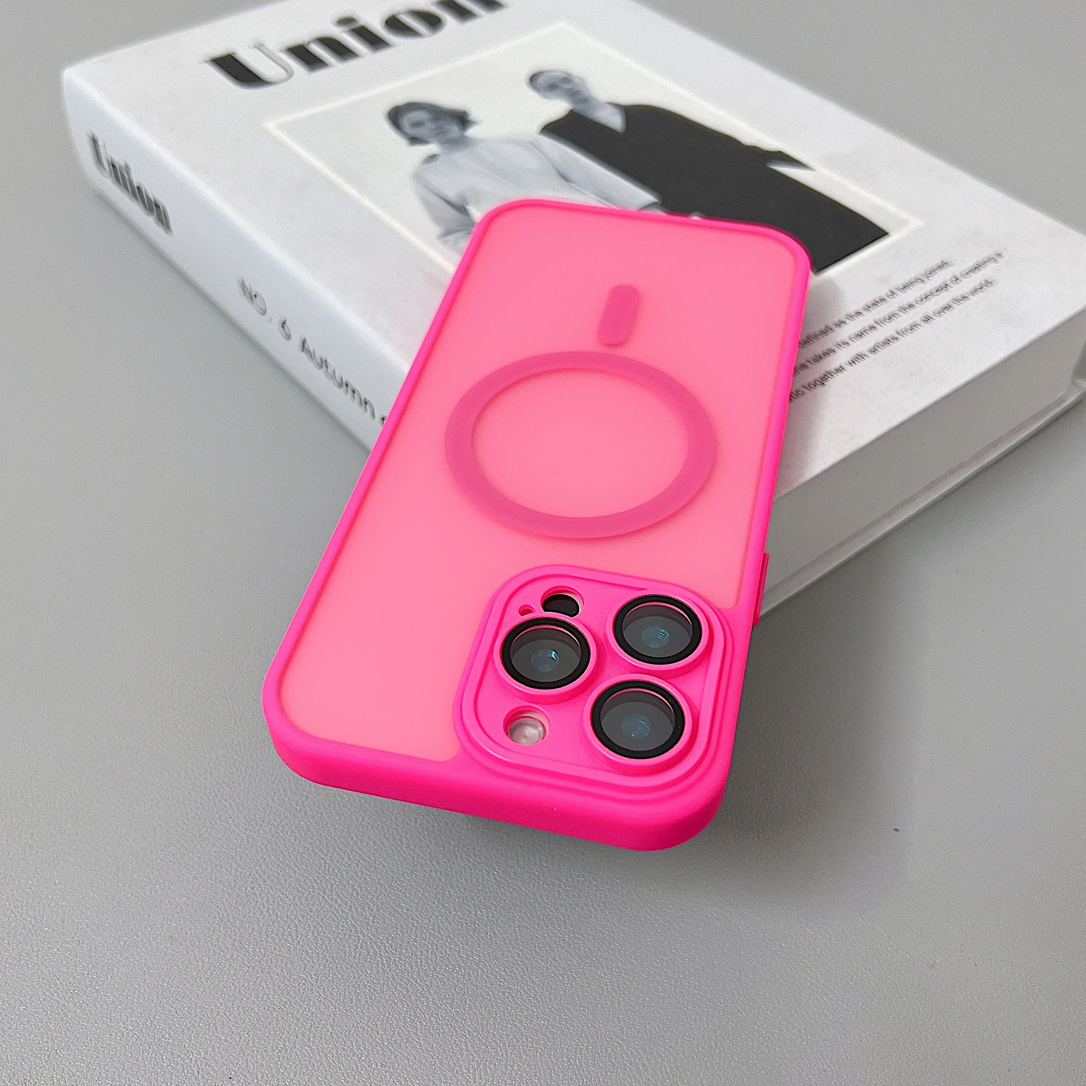 Magnetic Luxury Matte Translucent Armor Shockproof Case For iPhone 16 15 14 13 12 11 Pro Max For Magsafe Wireless Charge Cover
