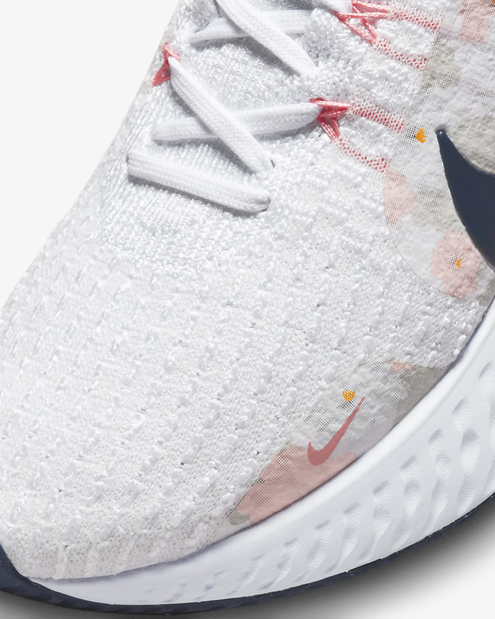 Women's Road Running Shoes