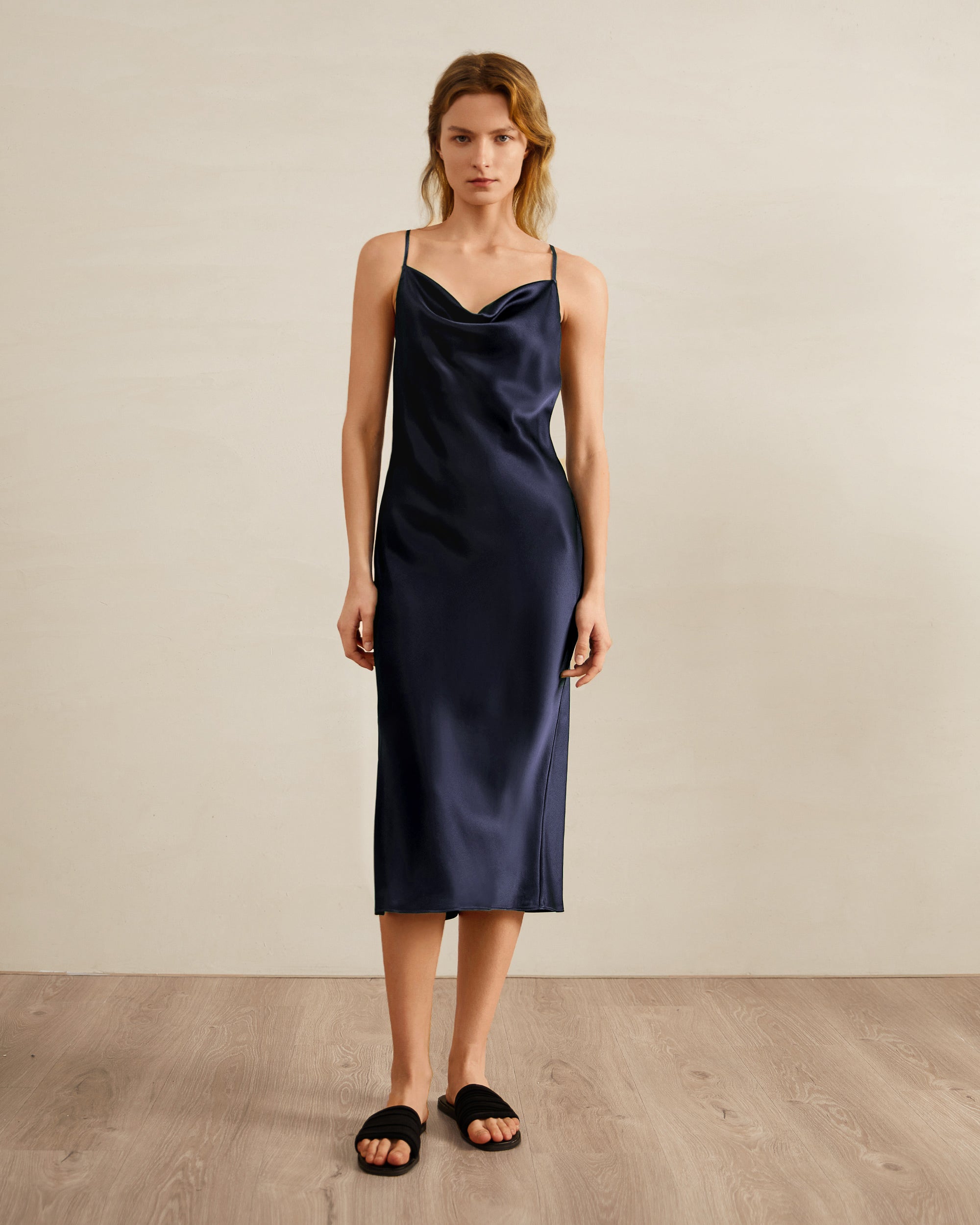 Classic Washable Silk Pajamas Set for Women