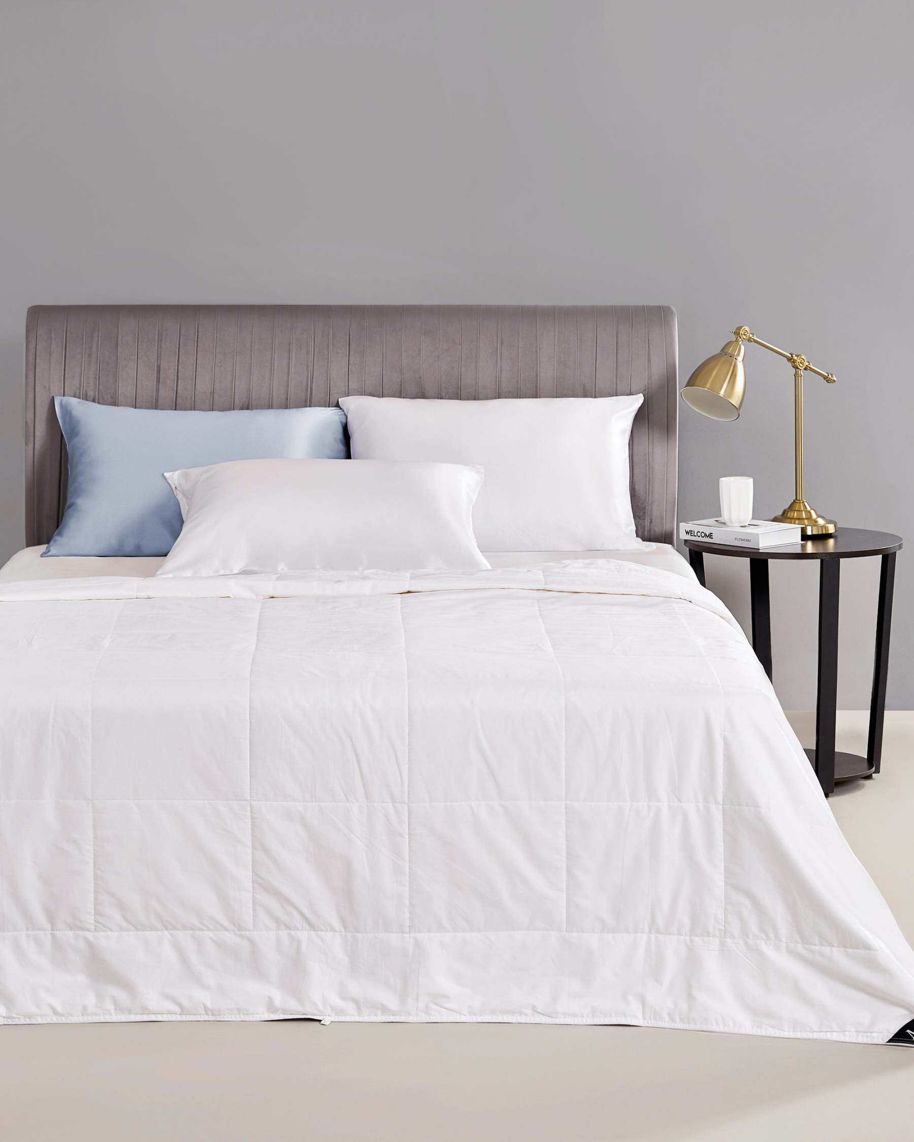 Washable & Breathable Silk Comforter