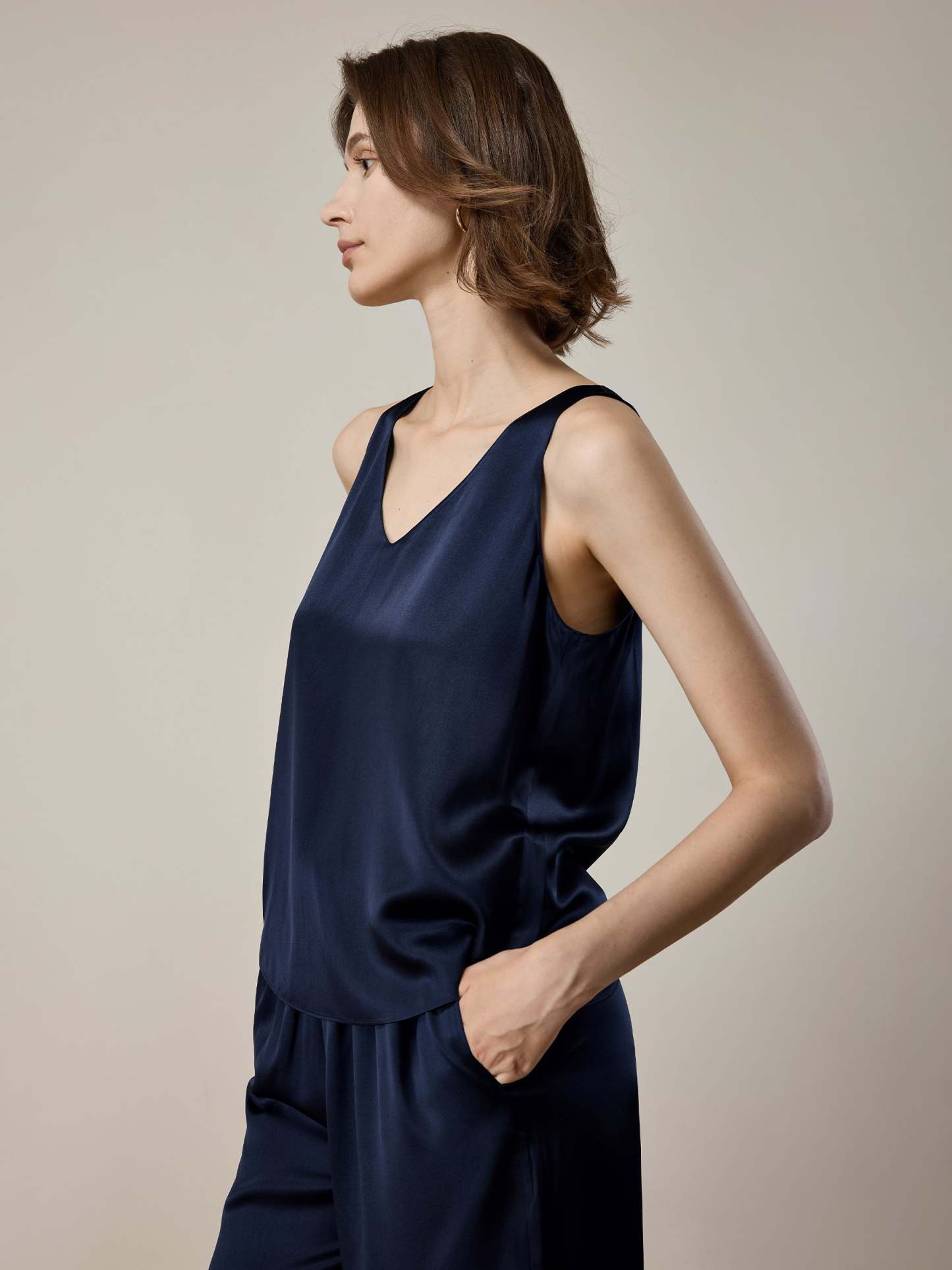 Chic Silk Tank Top – MommeSilk