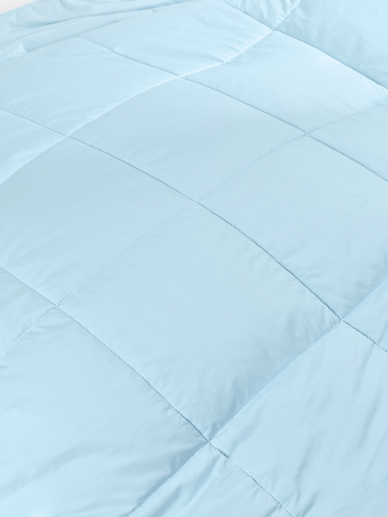 Aqua