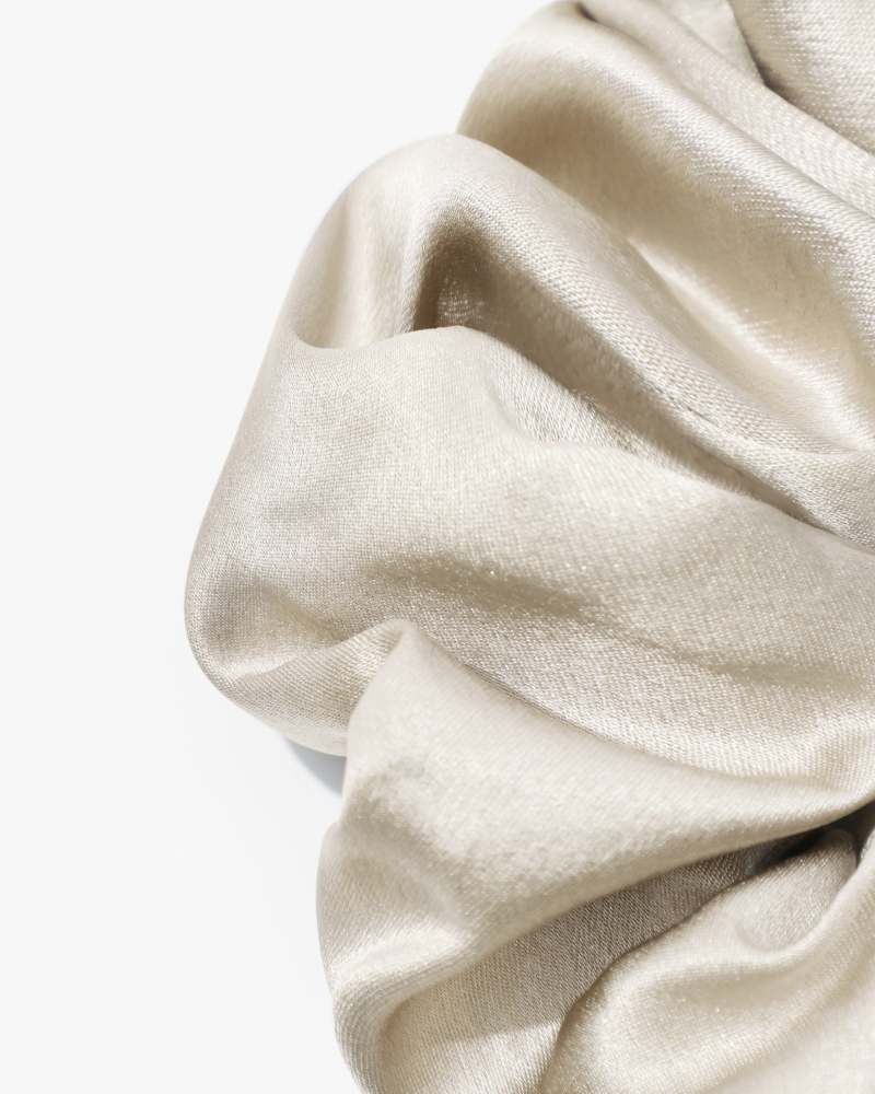 Spring Is In The Hair;size:Normal