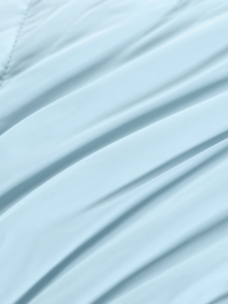 Aqua