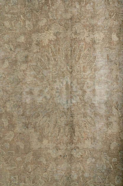 Overdyed 402x295cm
