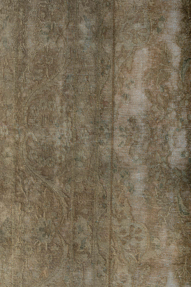 Overdyed 402x295cm