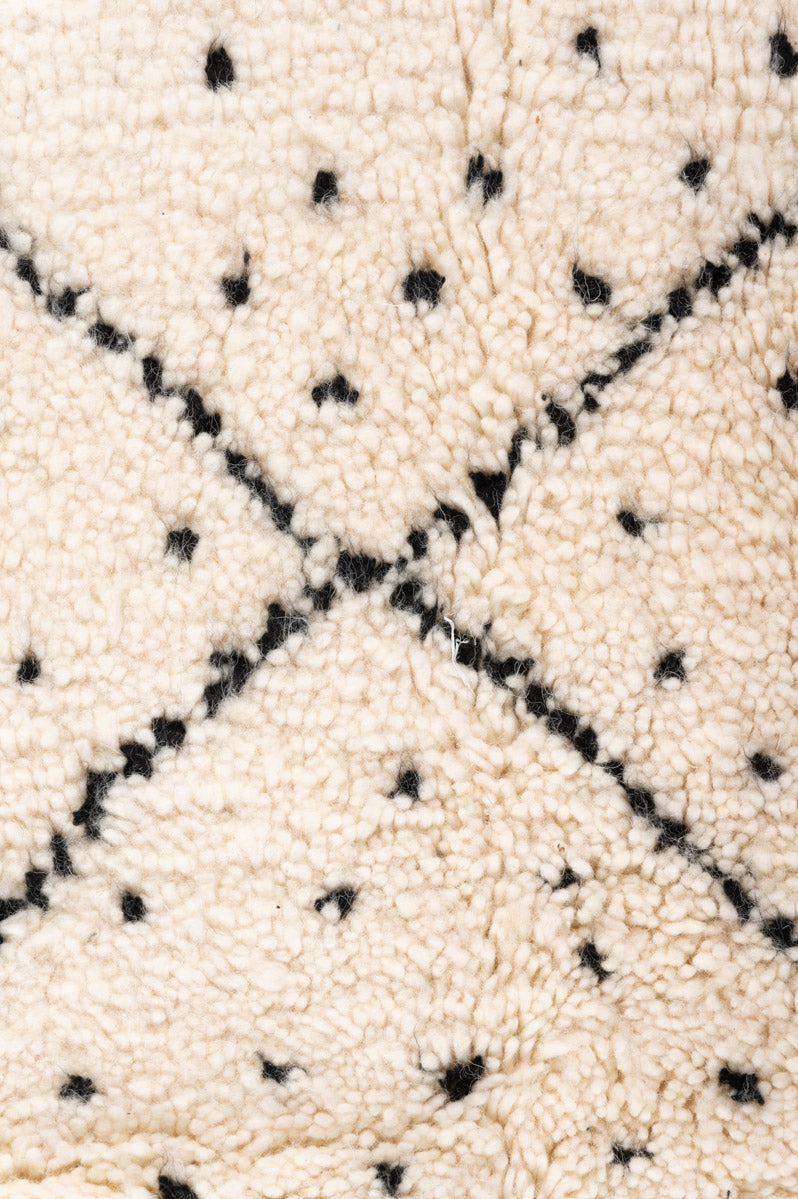 Moroccan Berber Beni Ourain 185x153cm