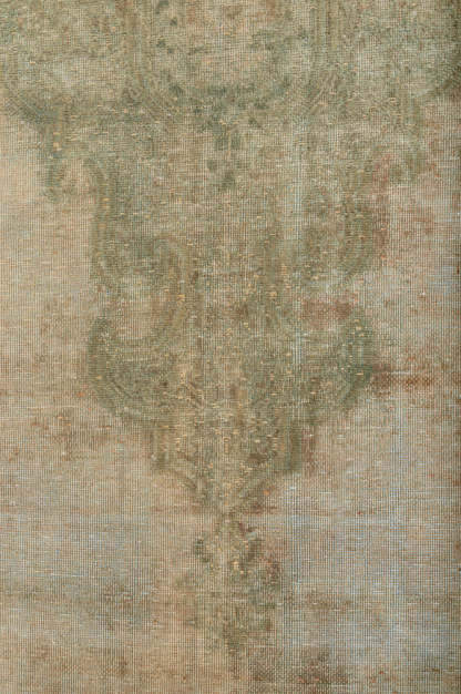 Overdyed 403x286cm