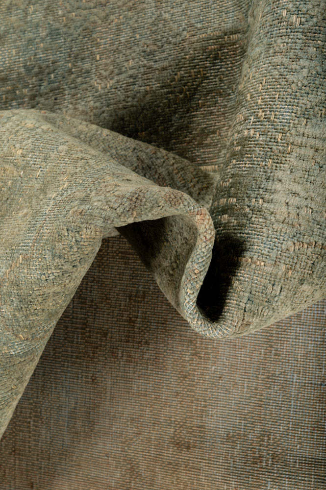 Overdyed 403x286cm