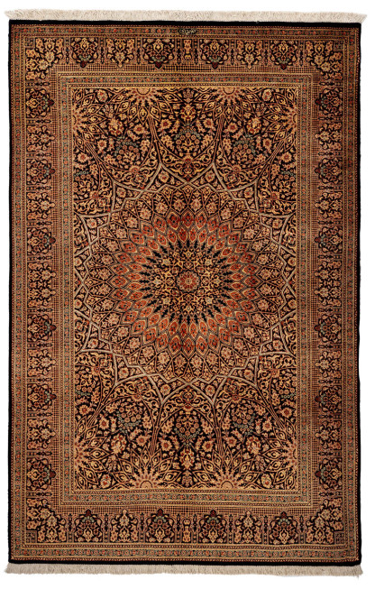 Signed Qum Silk 154x104cm
