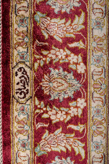 Signed Qum Silk 153x101cm