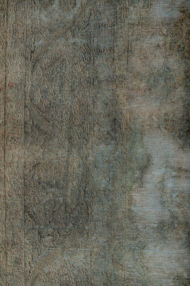 Overdyed 408x295cm