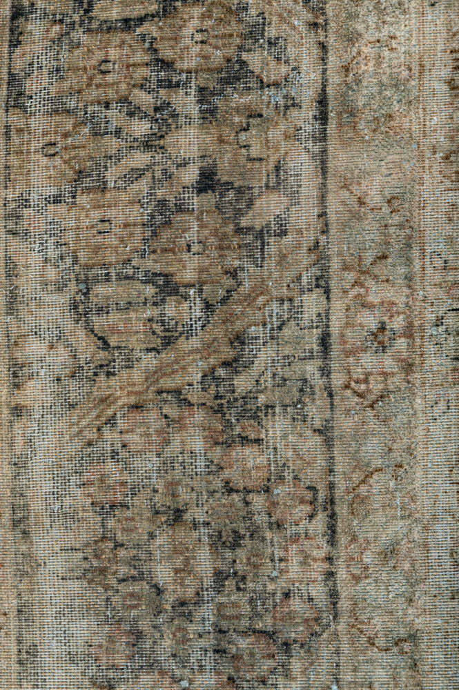 Overdyed 408x295cm