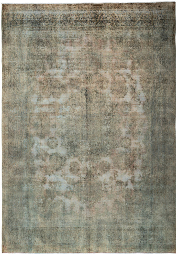 Overdyed 408x295cm