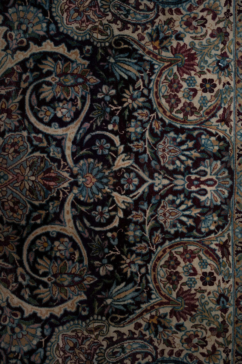 Vintage Distressed Yazd 343x263cm