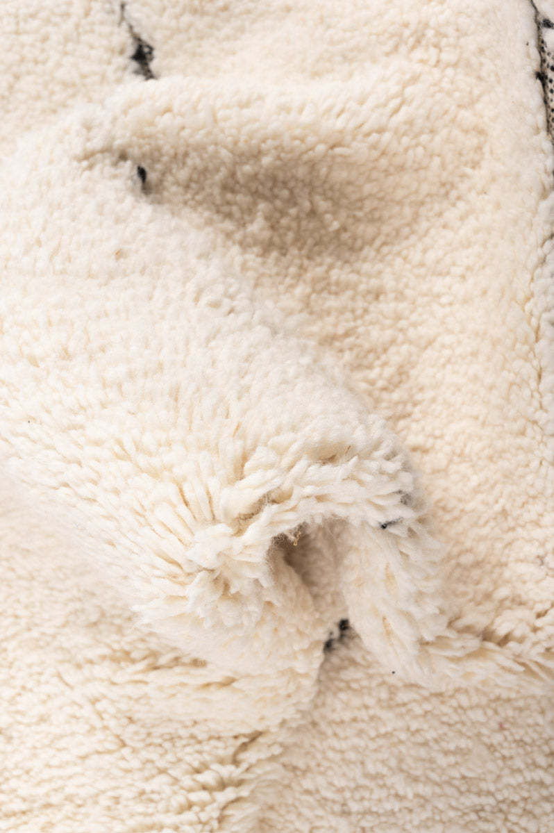 Moroccan Berber Beni Ourain 172x124cm