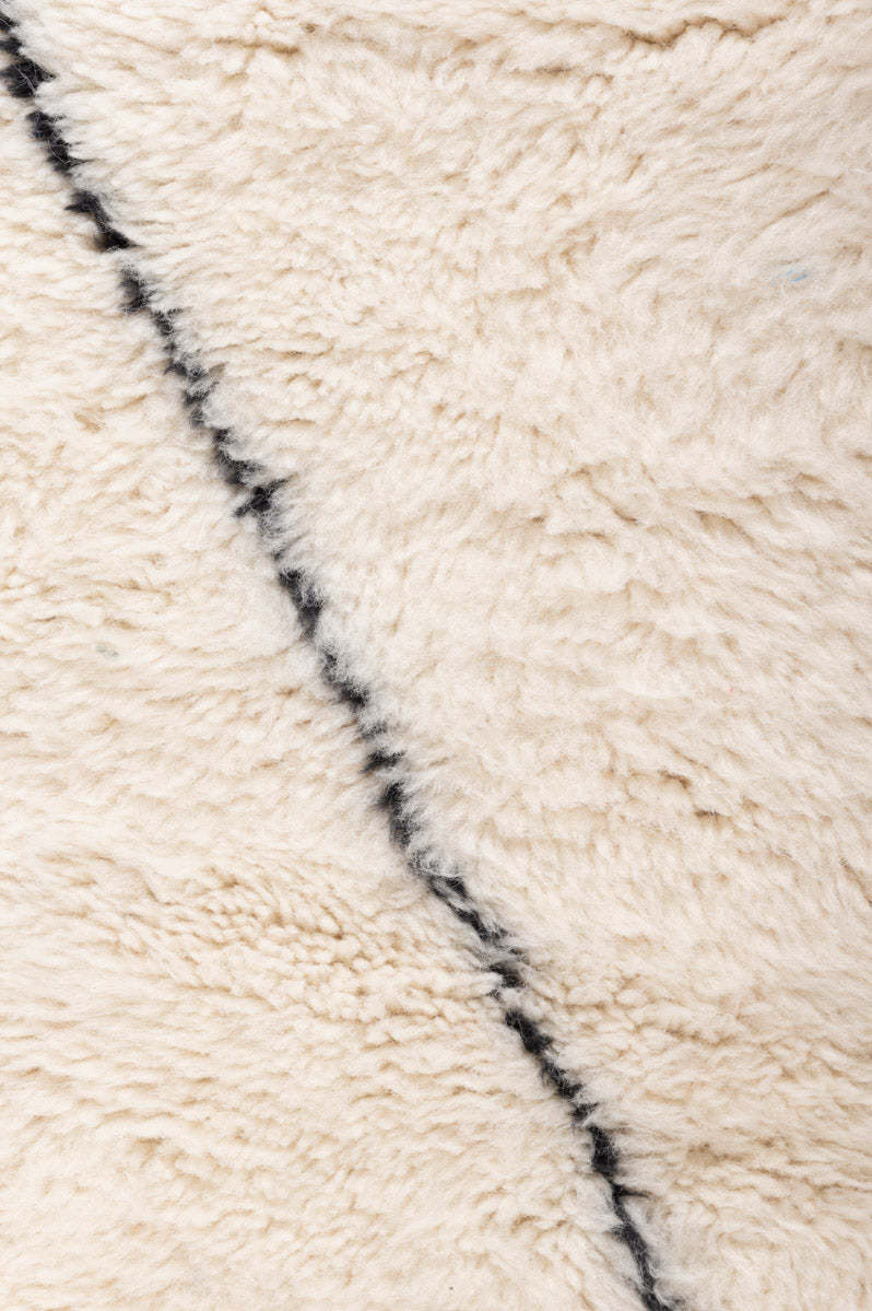 Moroccan Berber Beni Ourain 160x119cm