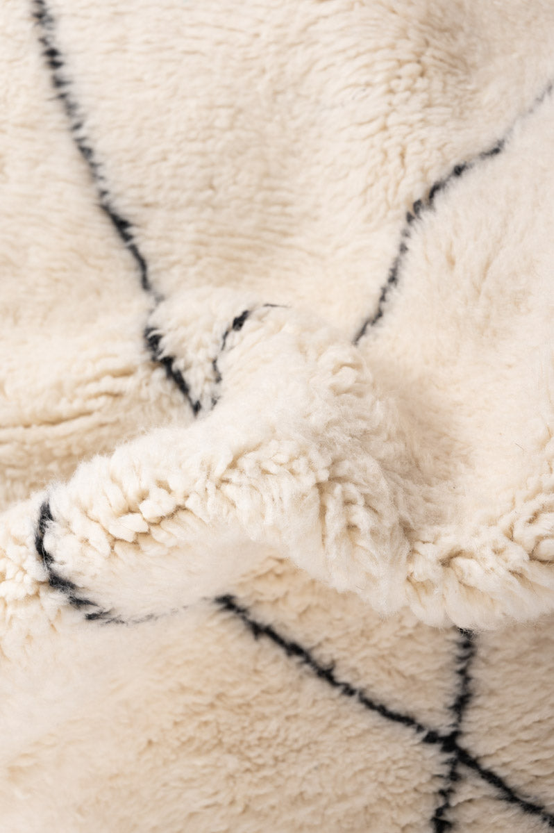 Moroccan Berber Beni Ourain 160x119cm