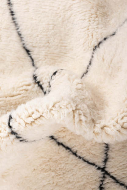 Moroccan Berber Beni Ourain 160x119cm