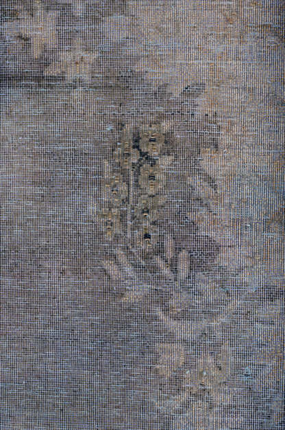 Overdyed 386x290cm