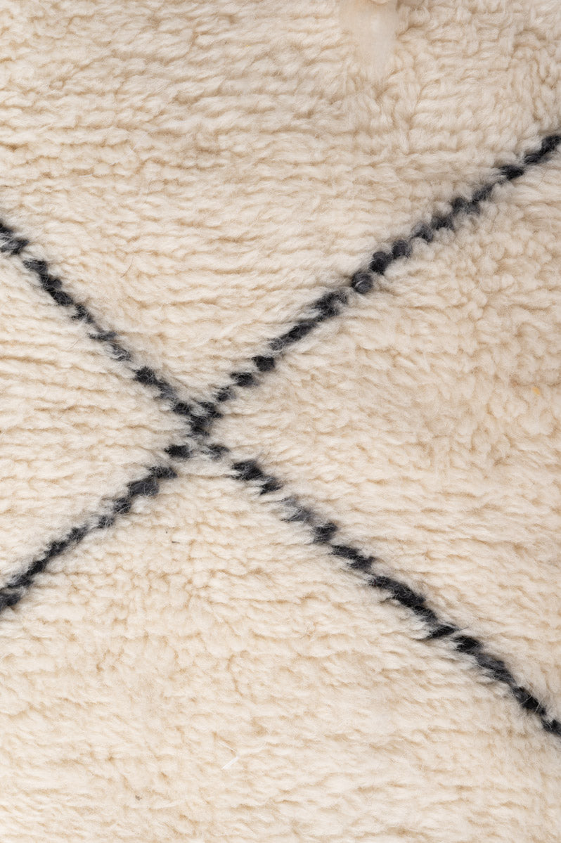 Moroccan Berber Beni Ourain 138x102cm