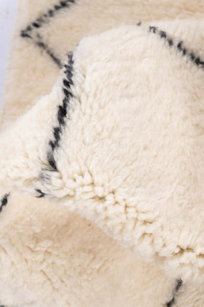 Moroccan Berber Beni Ourain 138x102cm