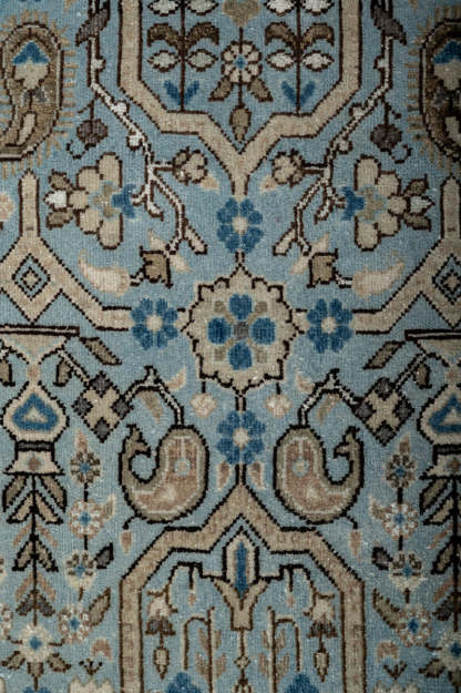 Vintage Distressed  Qum 330x228cm