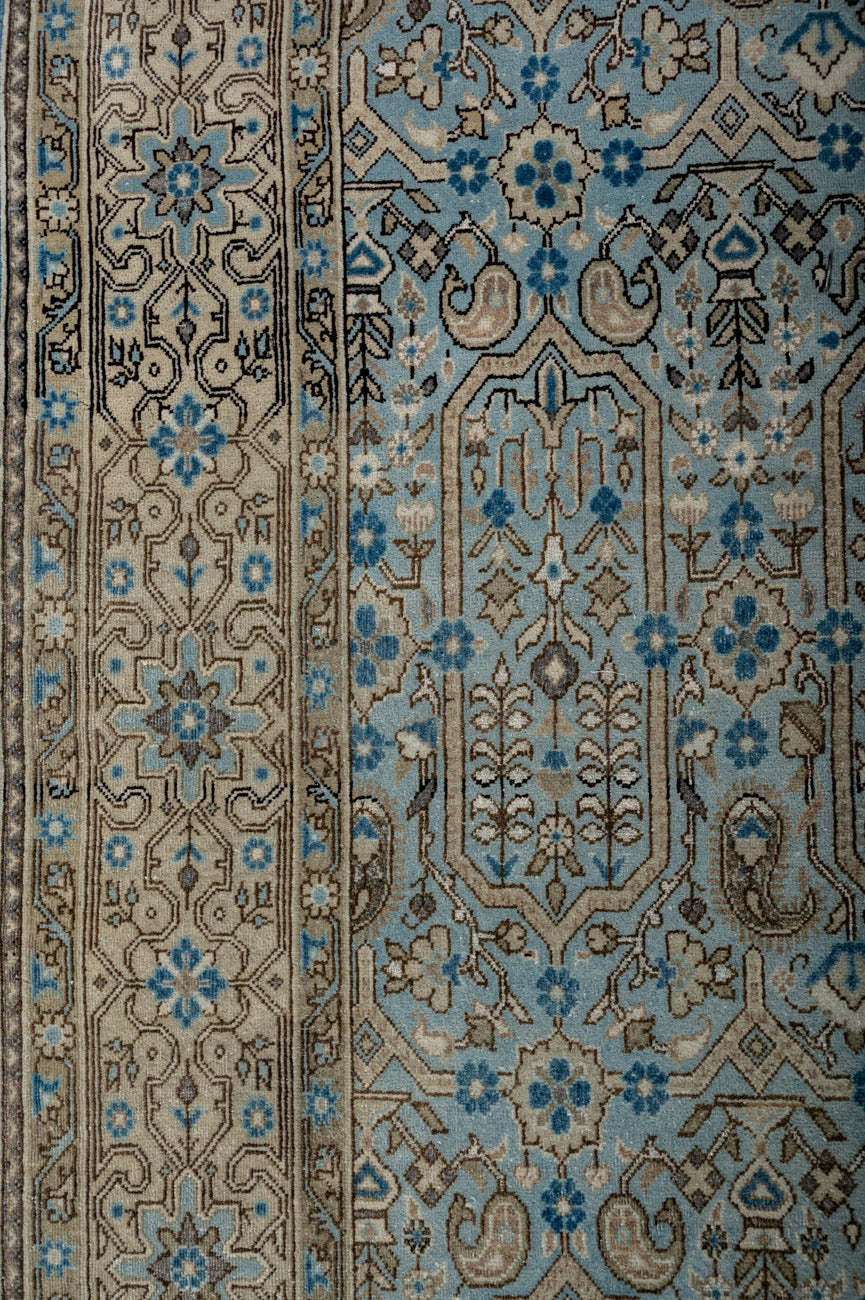 Vintage Distressed  Qum 330x228cm