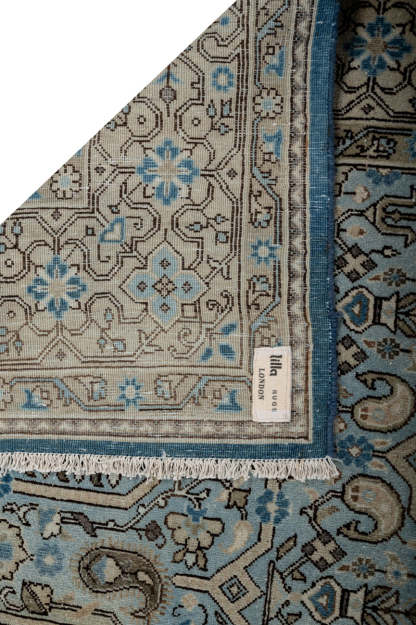 Vintage Distressed  Qum 330x228cm