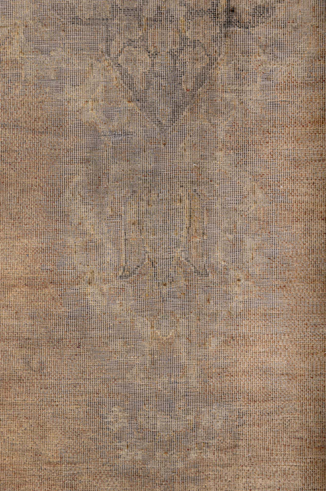 Overdyed 370x270cm