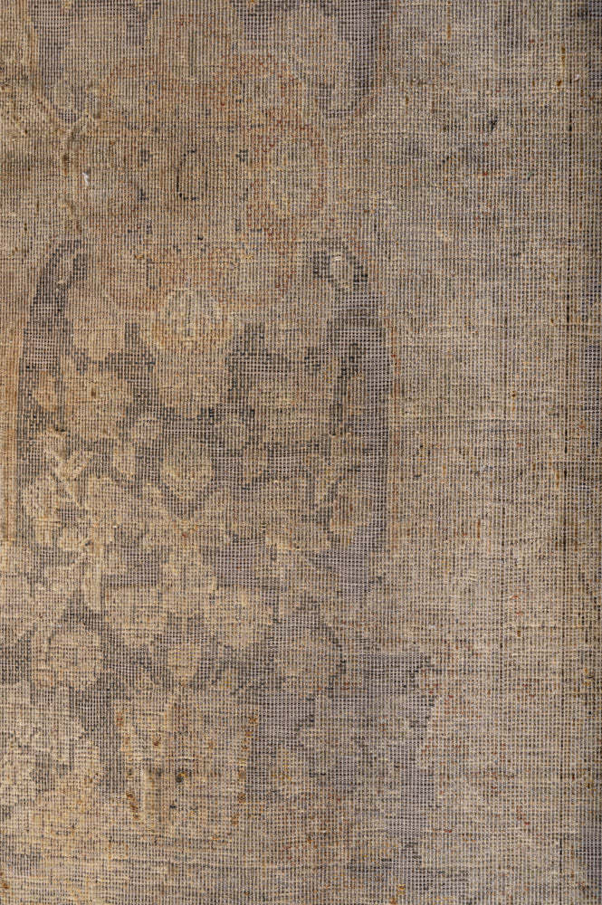Overdyed 370x270cm
