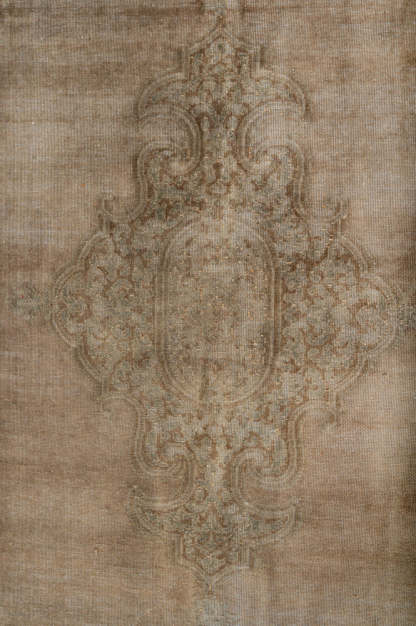 Overdyed 365x287cm