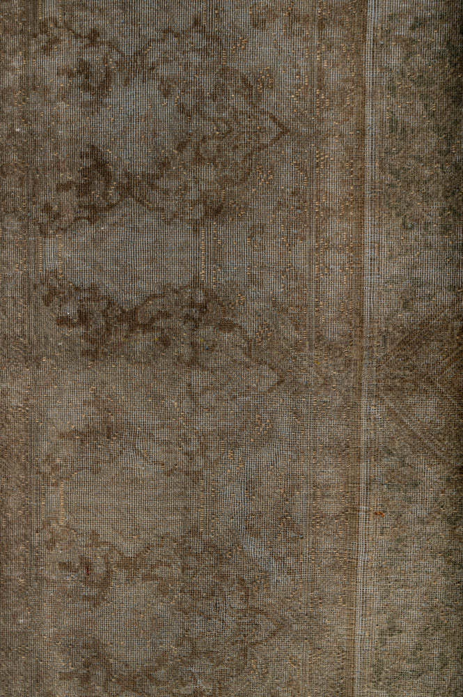 Overdyed 365x287cm