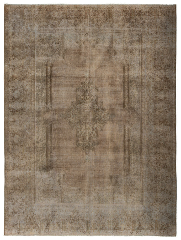 Overdyed 365x287cm