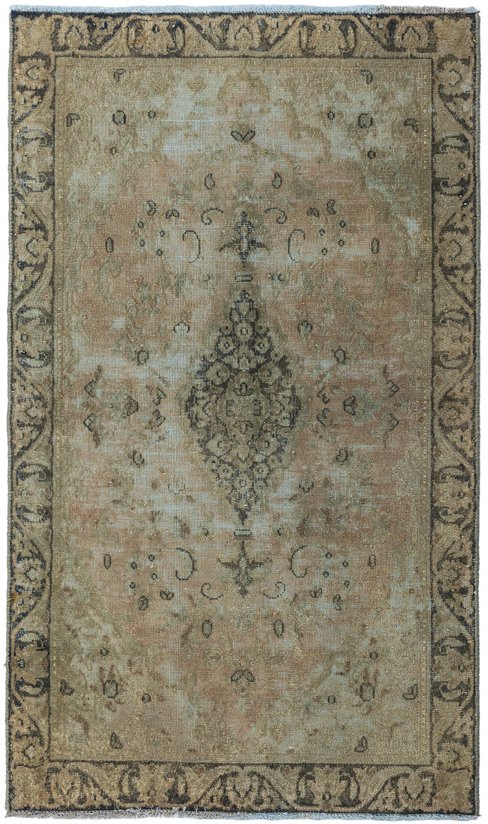 Overdyed 146x82cm