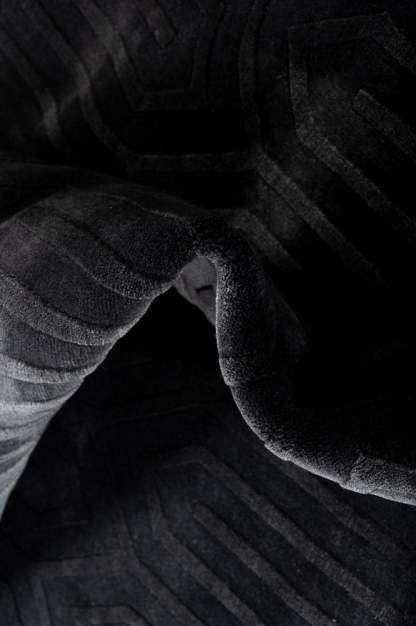 SHADOW Textured Rug 350x250cm