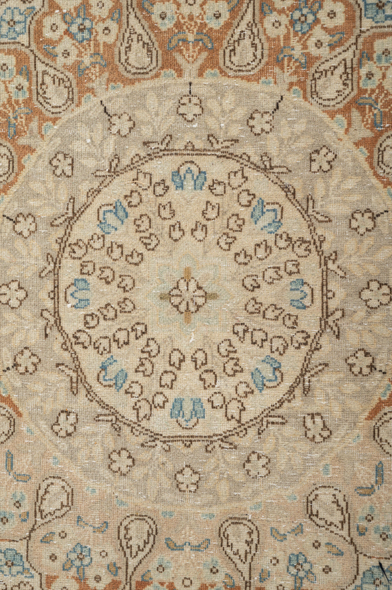 Vintage Distressed  Kerman 352x263cm