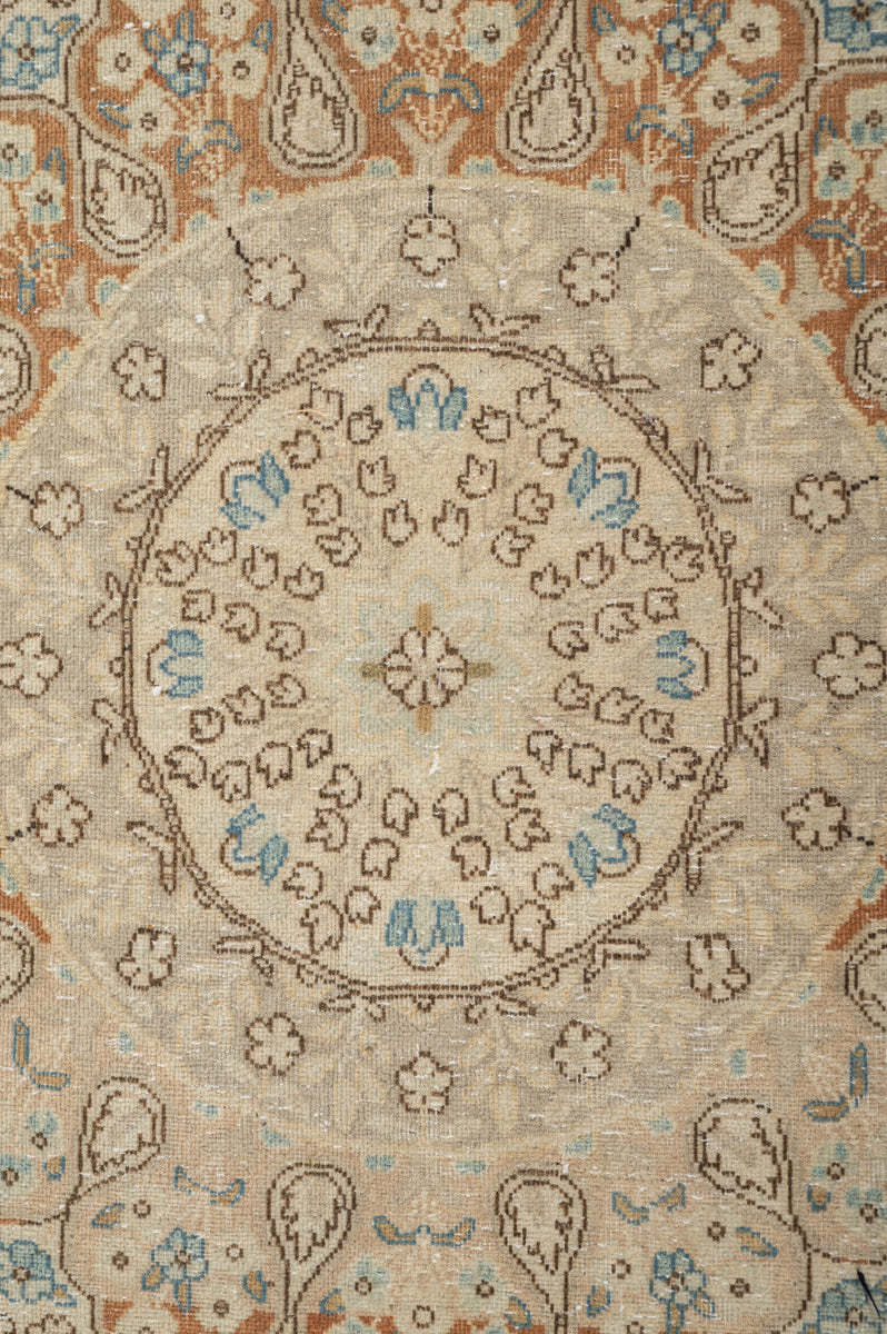 Vintage Distressed  Kerman 352x263cm