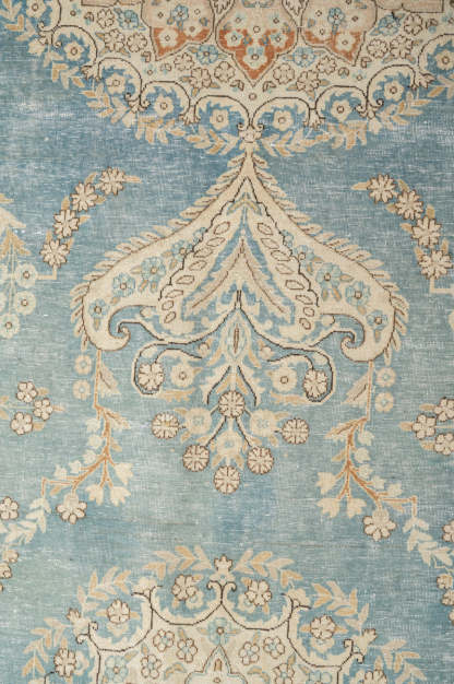 Vintage Distressed  Kerman 352x263cm