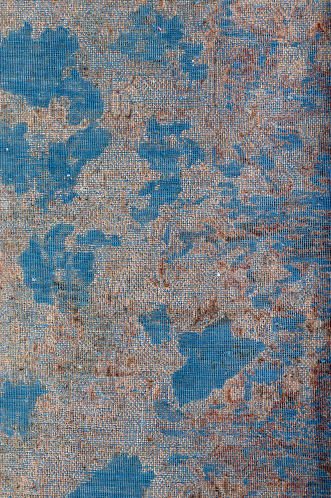 Overdyed 389x289cm