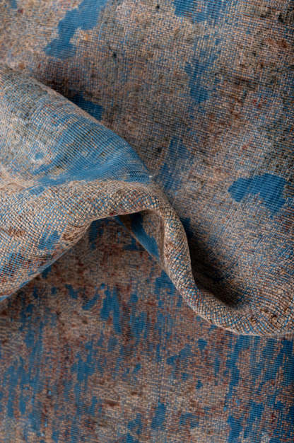 Overdyed 389x289cm